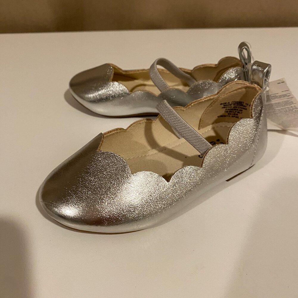 Baby Gap Silver Ballet Flats Toddler Size 5 NWT Mary Jane Dress Shoes
